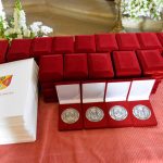 Medale z okazji 30-lecia diecezji