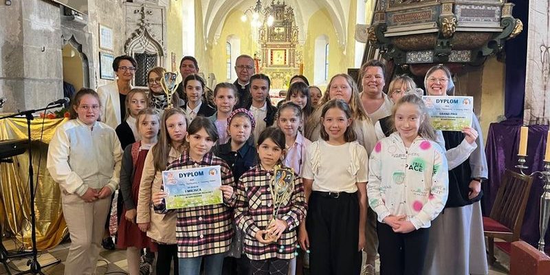 Sukces Naszej Scholi na X Przeglądzie Piosenki Religijnej w Gościszowie