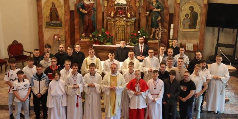 „Równaj w górę” – rekolekcje powołaniowe w WSD w Legnicy